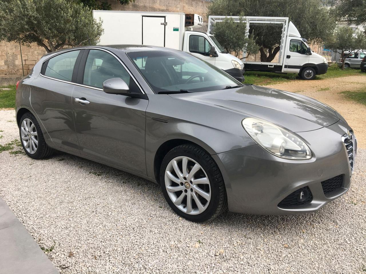 Alfa Romeo Giulietta 1.6 JTDm-2 105 CV Distinctive