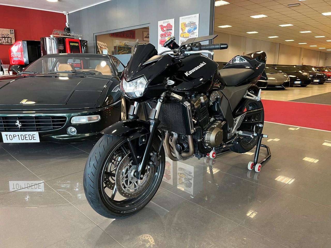 Kawasaki ZR 750