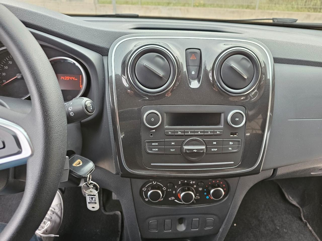 DACIA SANDERO 1.5 75CV 12/2019 PER NEOPATENTATI