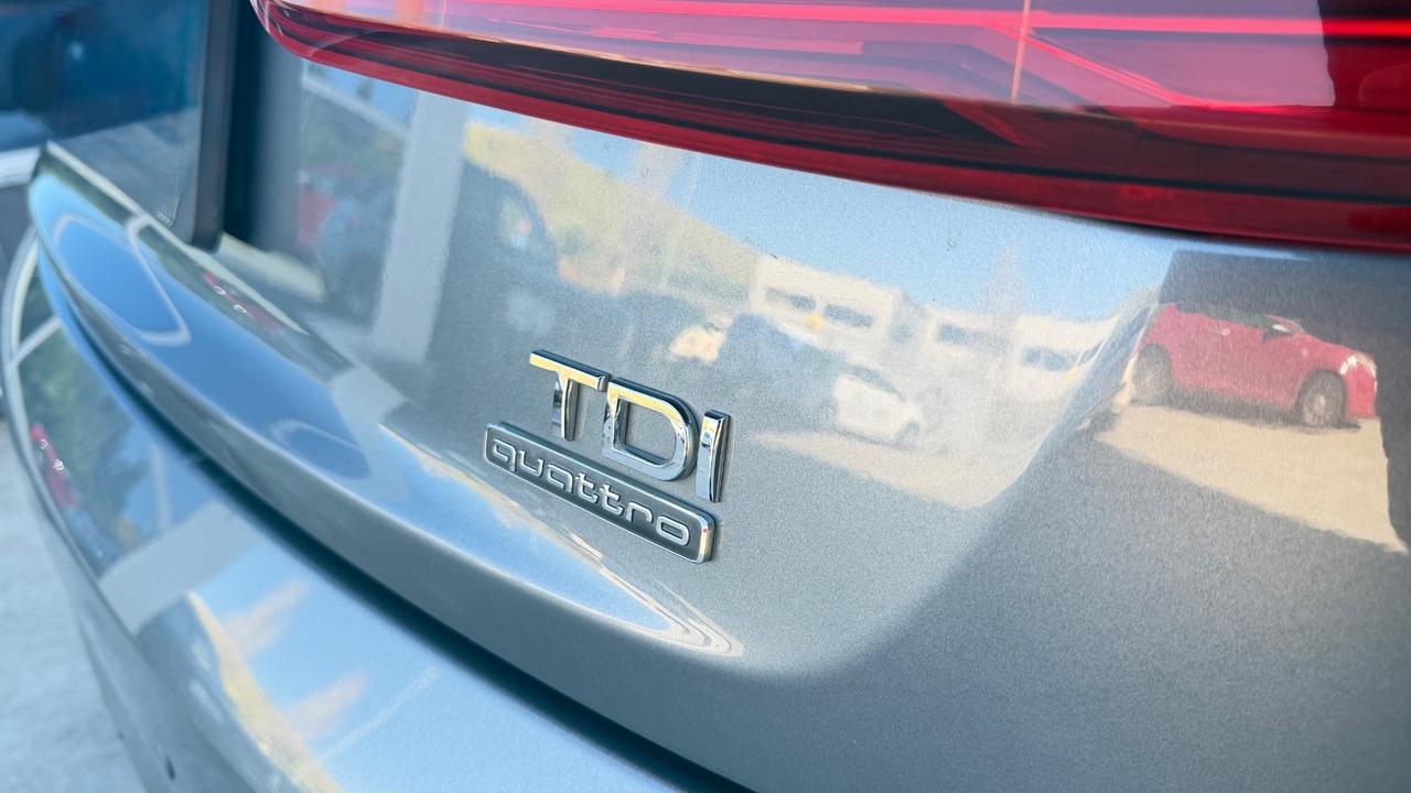 Audi Q3 2.0 TDI 150 CV quattro Business