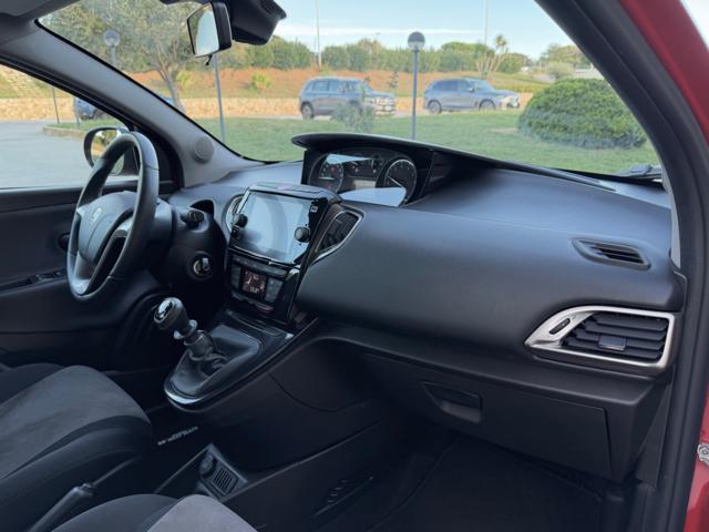 LANCIA Ypsilon HYBRID PLATINUM !!! INTROVABILE !! FULL FULL !!!