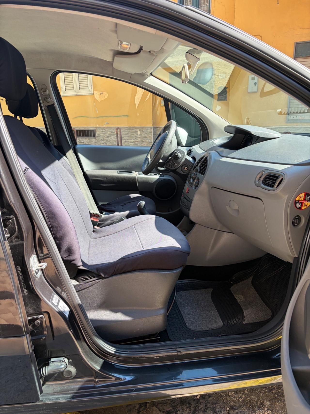 Renault Modus 1.5 dCi 85CV Dynamique