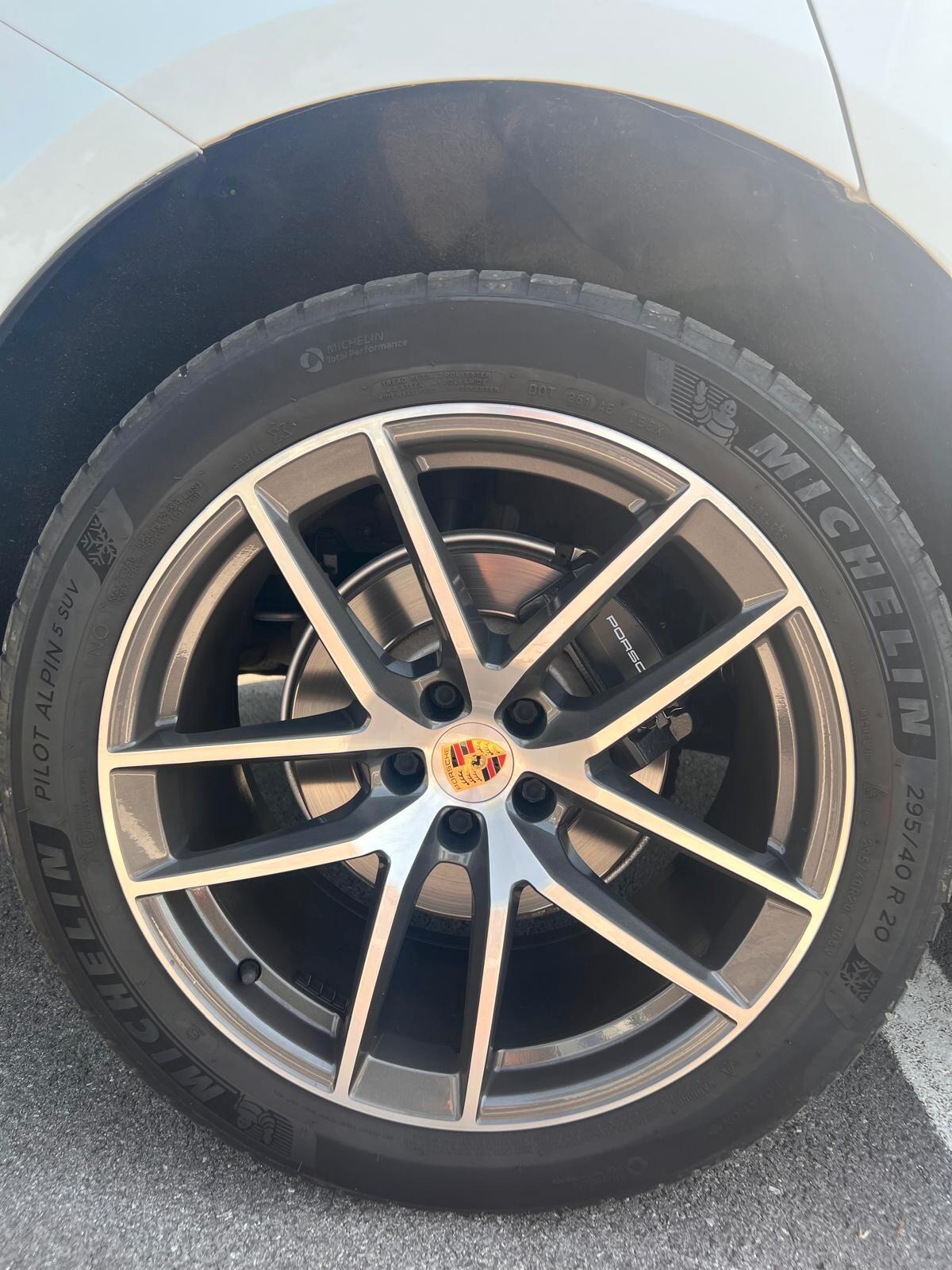 Porsche Macan 2.0 245CV PORSCHE APPROVED