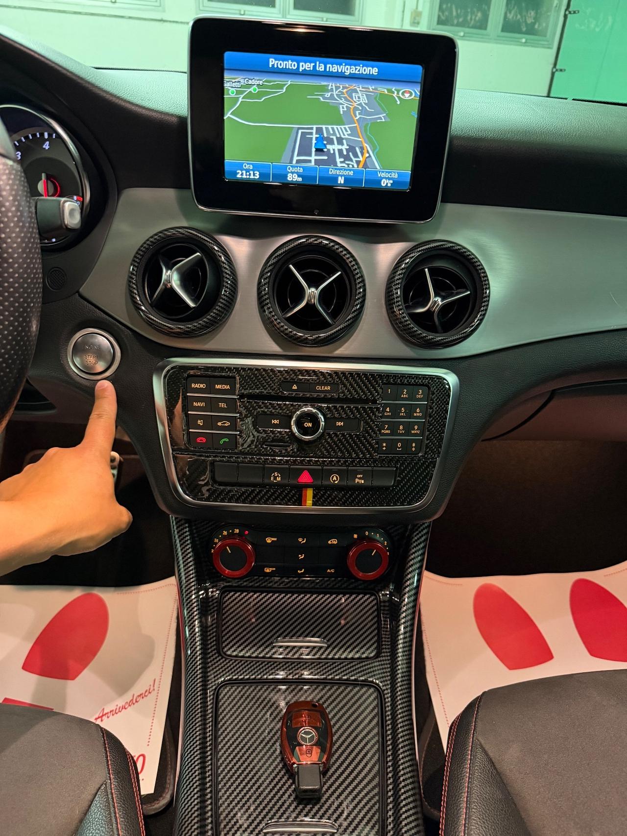 Mercedes-benz CLA 200 CDI Premium