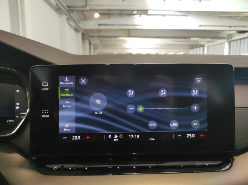 SKODA Octavia 4ª serie - Octavia 2.0 TDI EVO SCR DSG Wagon Executive