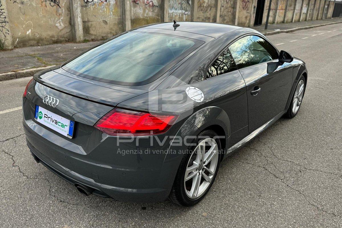 AUDI TT Coupé 1.8 TFSI S tronic Design