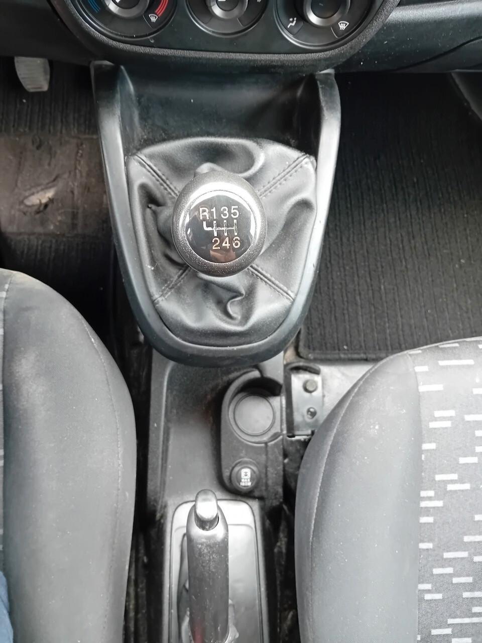 Opel COMBO 1.6 CDTI (motore MJT FIAT)