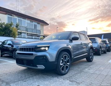 Jeep Avenger 1.2 Turbo 110 CV e-Hybrid Summit Automatic Km0 (bicolore grigio-nero)