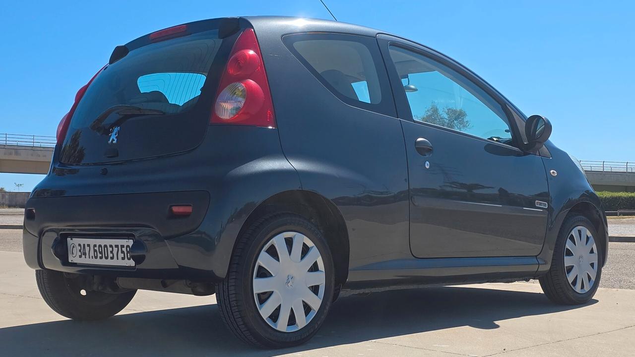 Peugeot 107 1.0 68CV 3p. Sweet Years