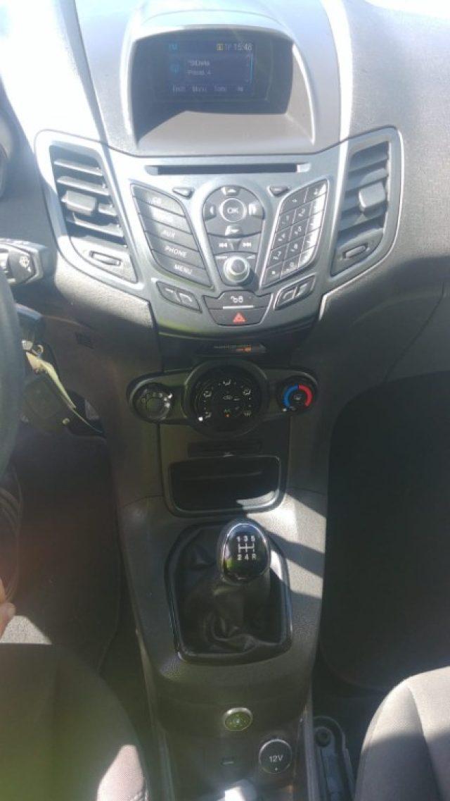 FORD Fiesta 1.4 5p. Bz.- GPL Titanium NEOPATENTATI