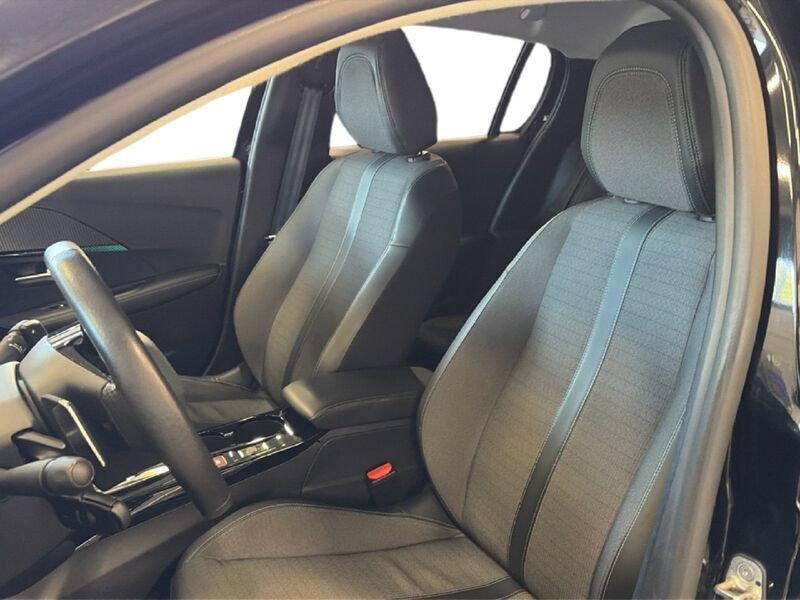 Peugeot 208 Allure PureTech 100 S/S