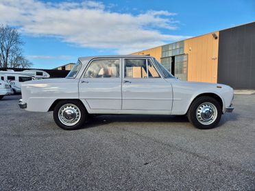 Alfa Romeo Giulia 1300TI