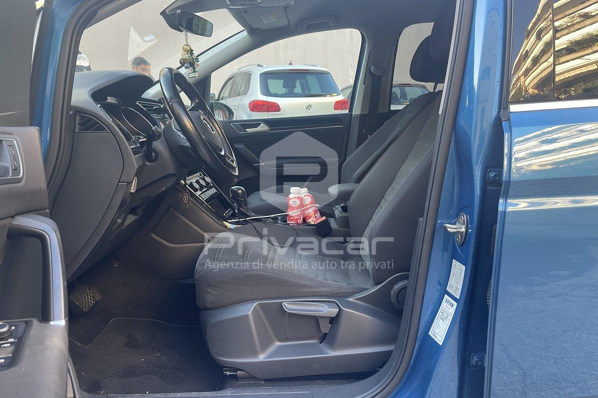 VOLKSWAGEN Touran 2.0 TDI 150 CV SCR DSG Executive BlueMotion Tech.