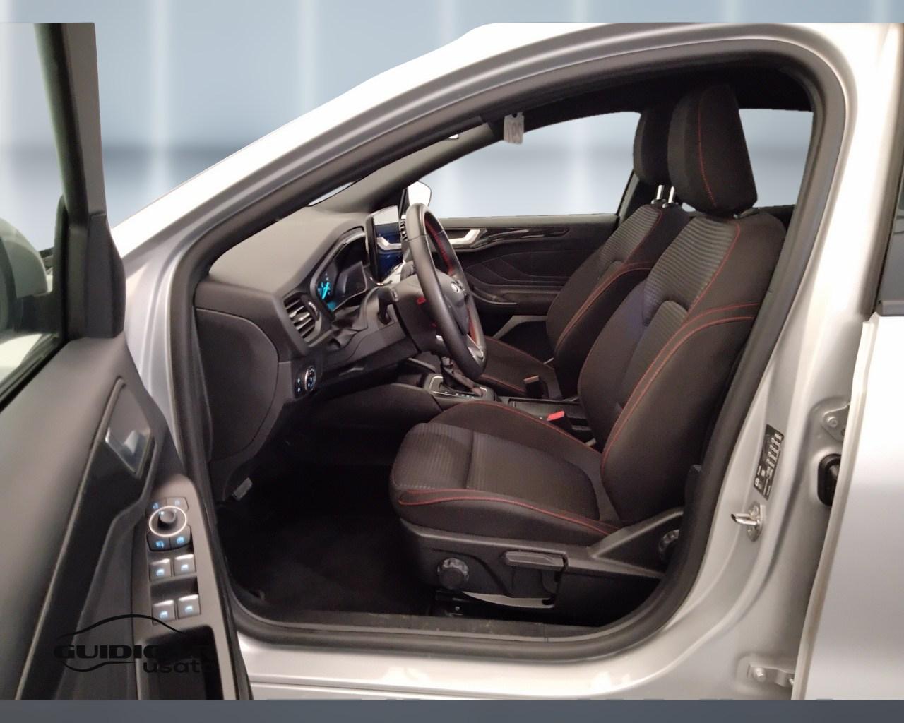 FORD Focus V 2022 - Focus 1.0t ecoboost h ST-Line 155cv powershift