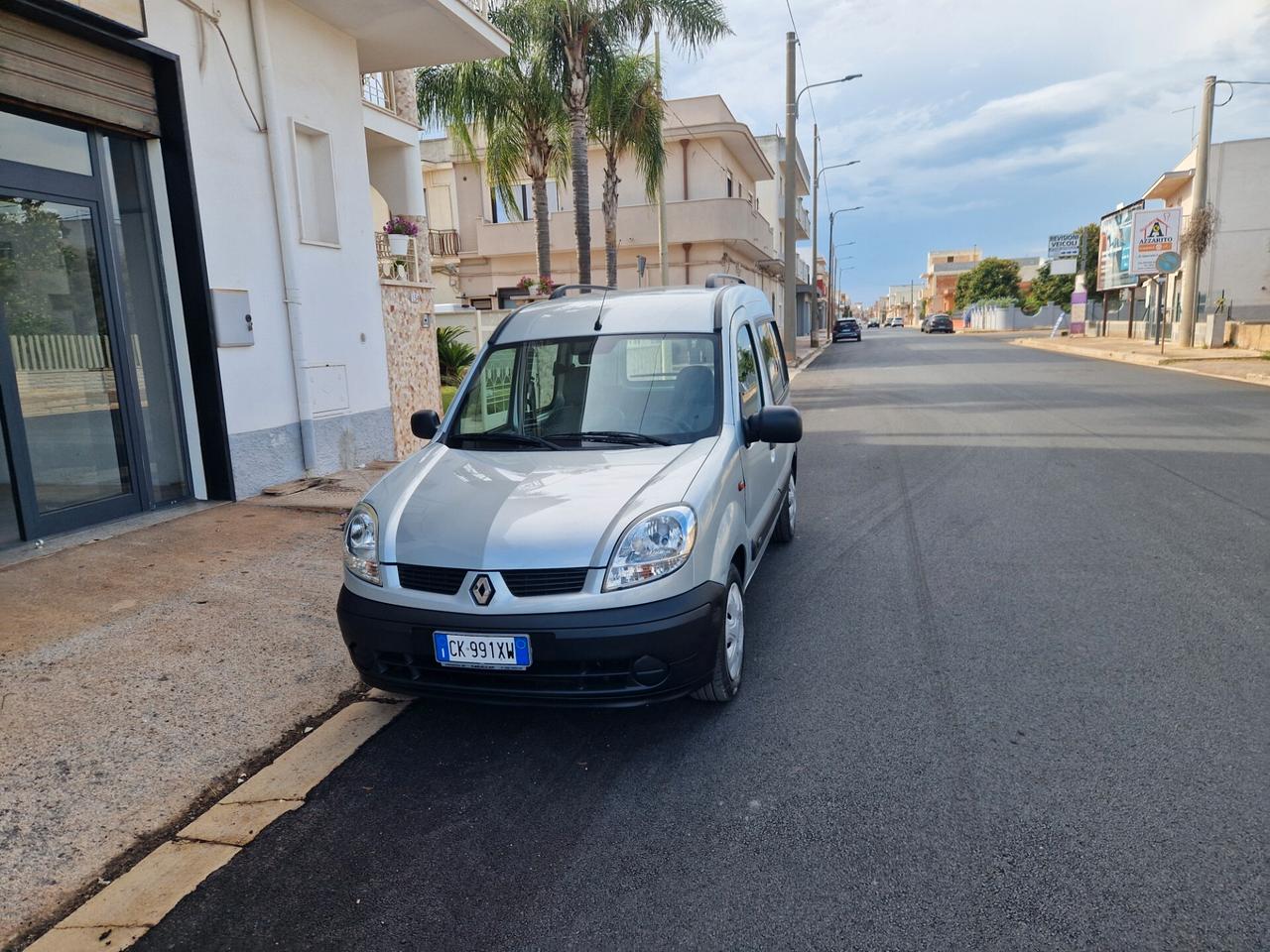 Renault Kangoo 1.2 4p. Km 131000