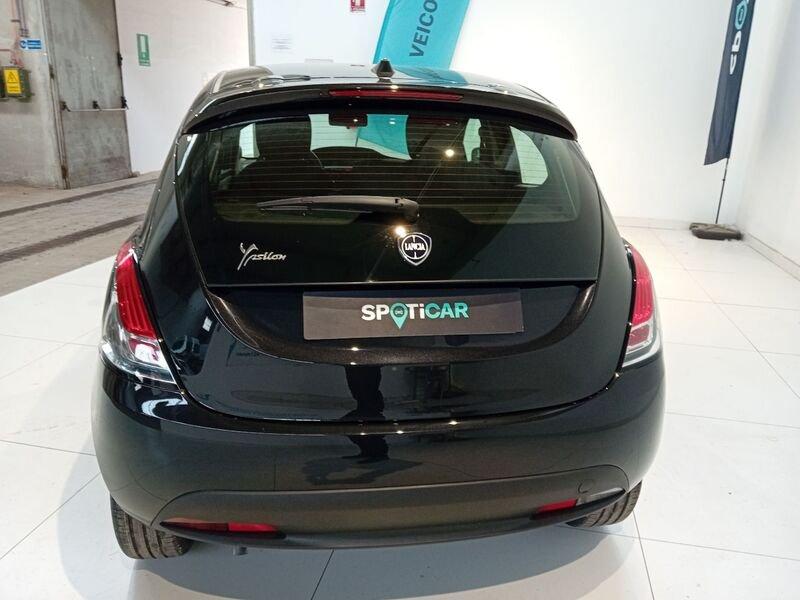 Lancia Ypsilon 1.0 FireFly 5 porte S&S Hybrid Silver Plus