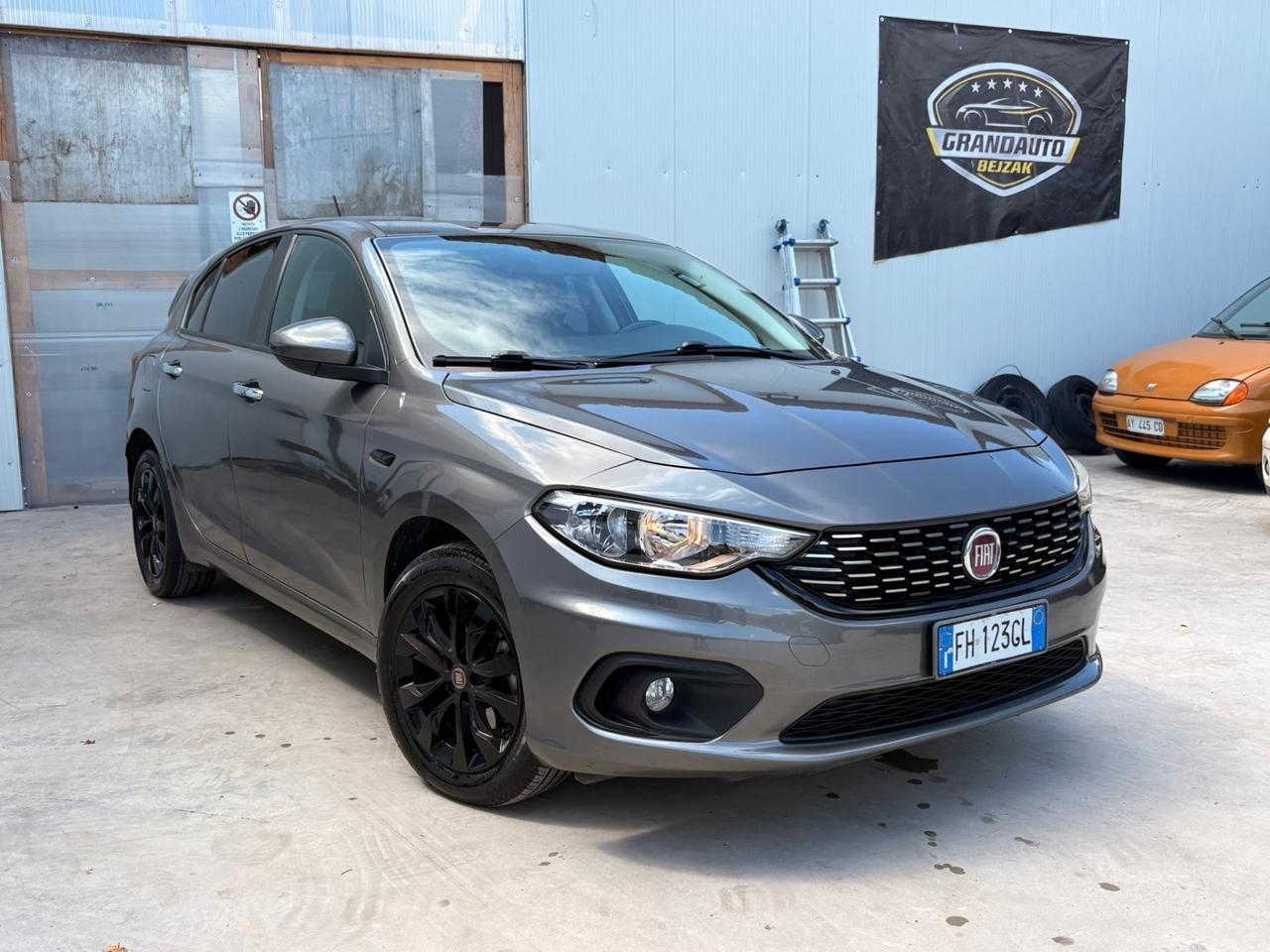 Fiat Tipo 1.6 MJT SES 5P S-DESIGN