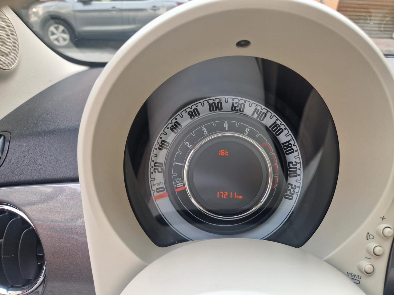 Fiat 500 1.0 Hybrid Dolcevita