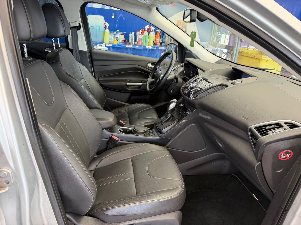 Ford Kuga 2.0 TDCI 140 CV 4WD Powershift