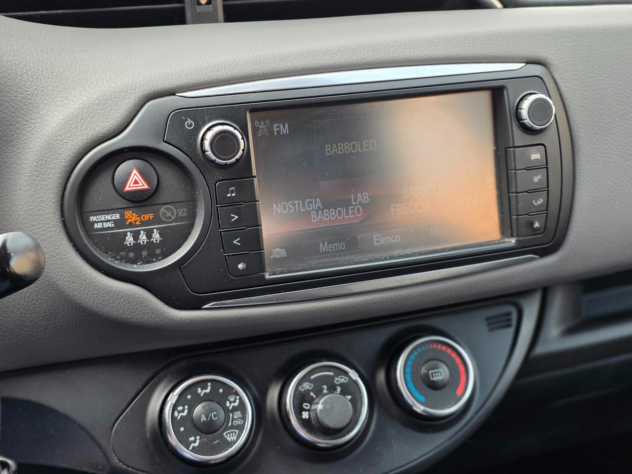 Toyota Yaris 1.0 5 porte Lounge