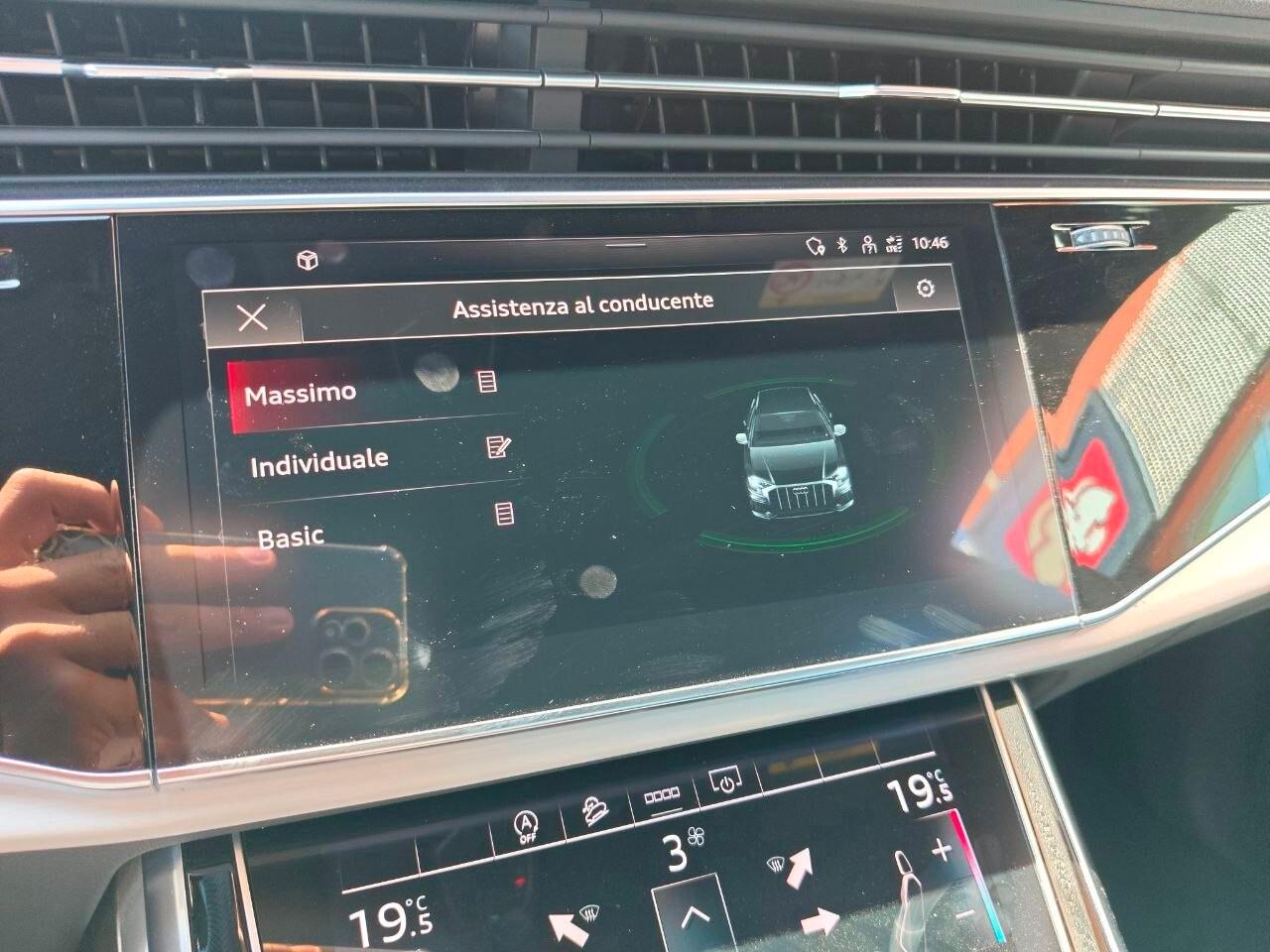 AUDI Q8 Q8 50 TDI 286 CV quattro tiptronic Sport
