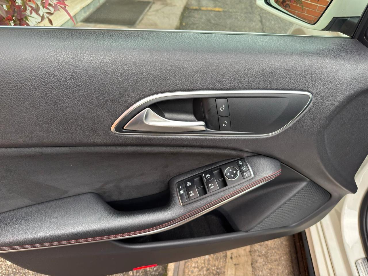 Mercedes-benz A 200 CDI Automatic 4Matic Premium