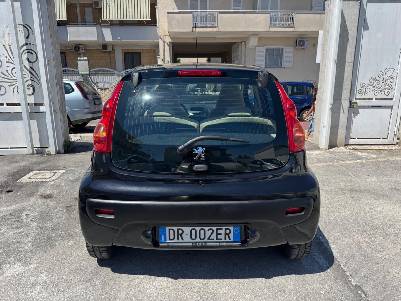 Peugeot 107 1.0 BENZINA 68CV Sweet Years 2008