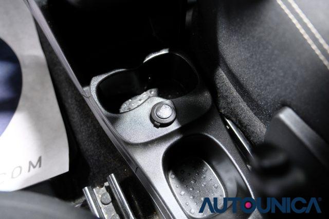 FIAT Panda 1.0 CITY LIFE S&S HYBRID NEOPATENTATI