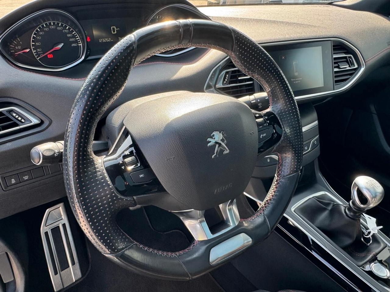 Peugeot 308 BlueHDi 120 S&S SW GT Line