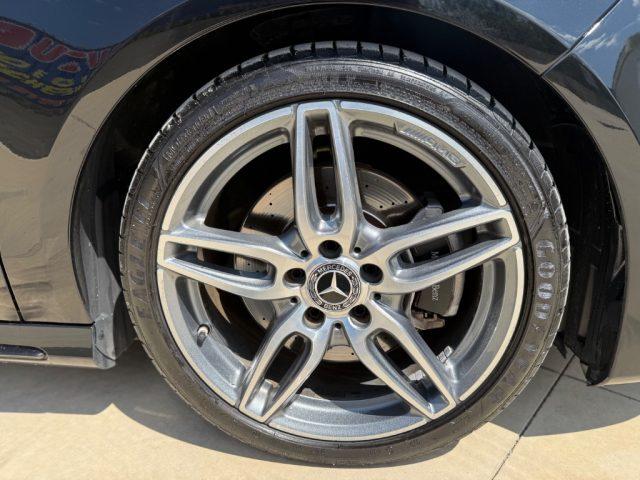 MERCEDES-BENZ CLA 220 d Premium AMG Garanzia