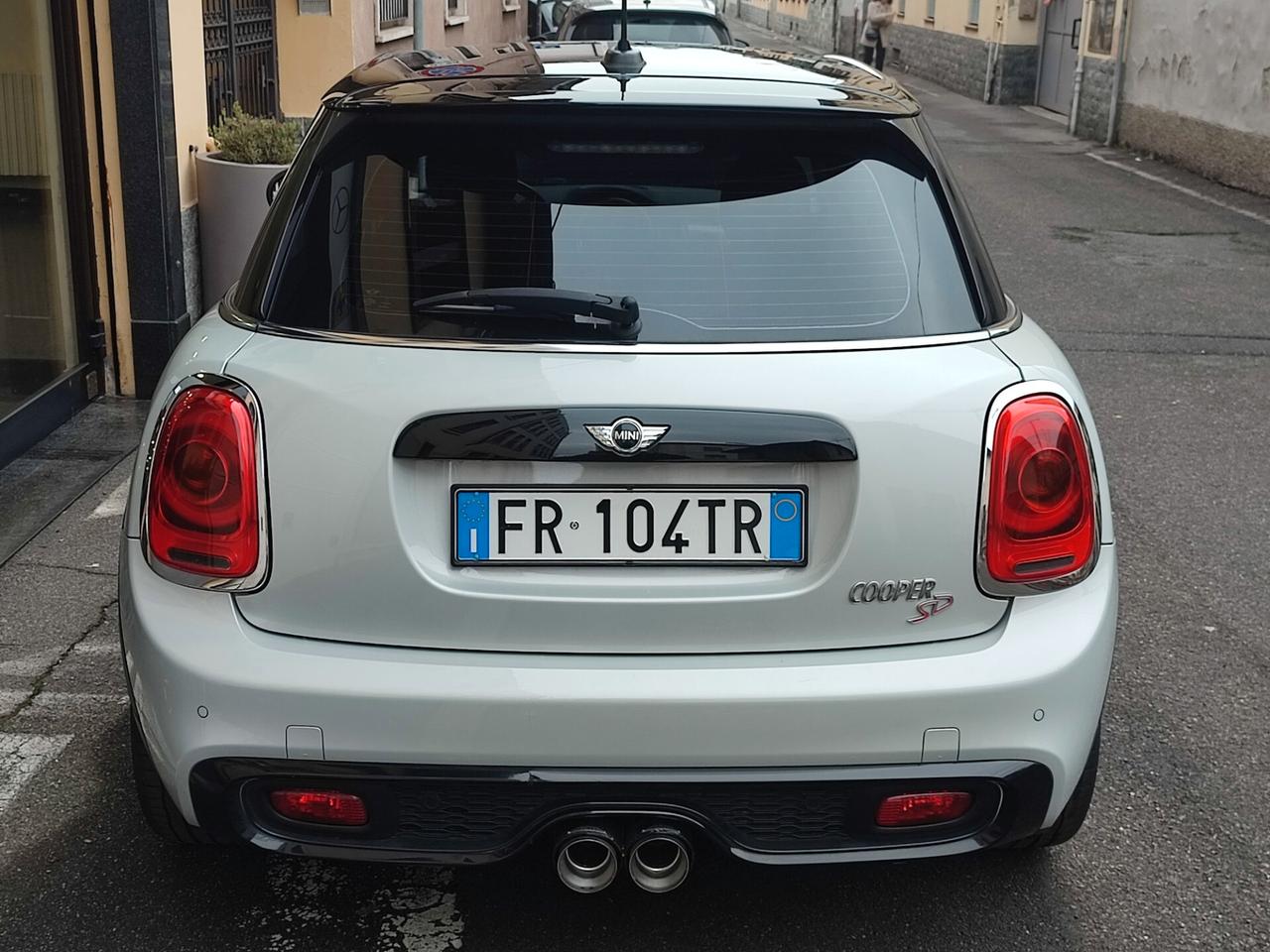 Mini 2.0 Cooper SD aut. Hype 5 porte Pack Works