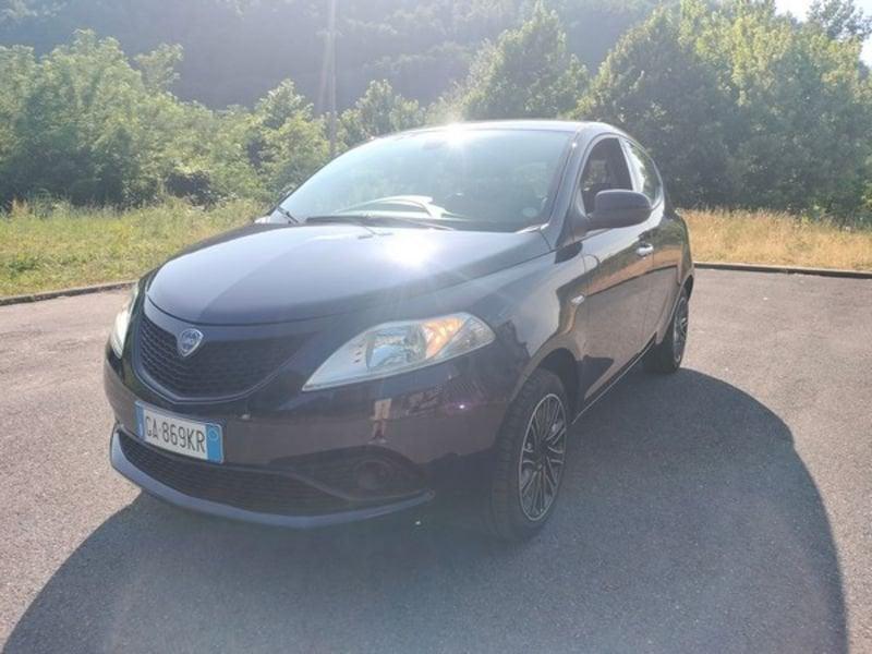 Lancia Ypsilon 1.2 69 CV 5 porte S&S Gold