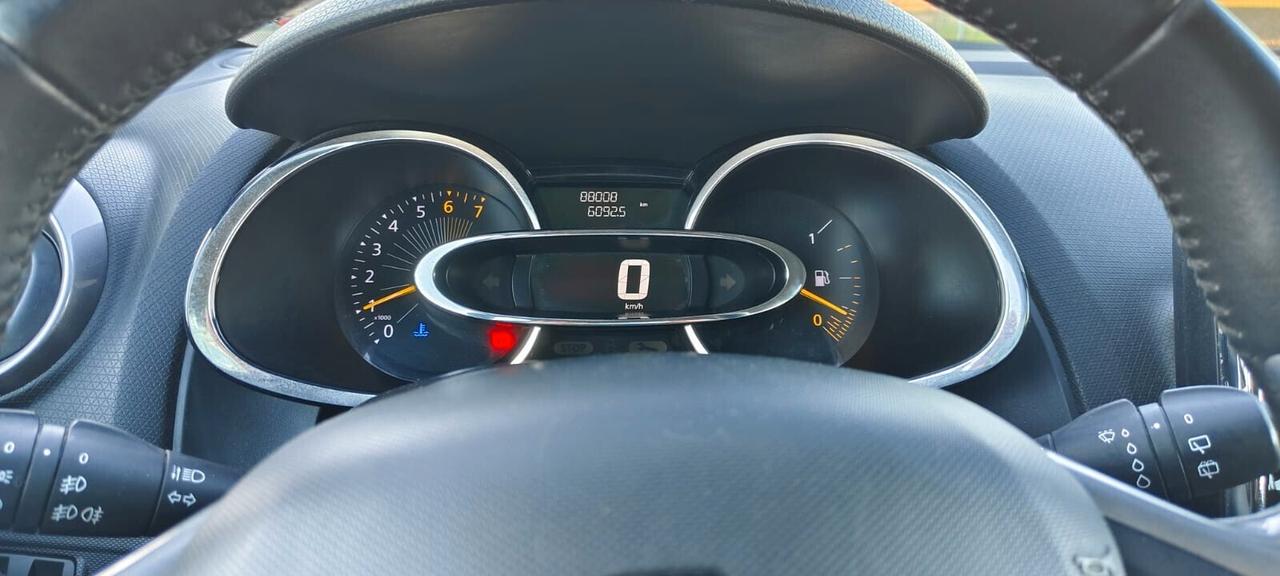 Renault Clio 0.9 TCe 12V 90CV 5 porte Costume National