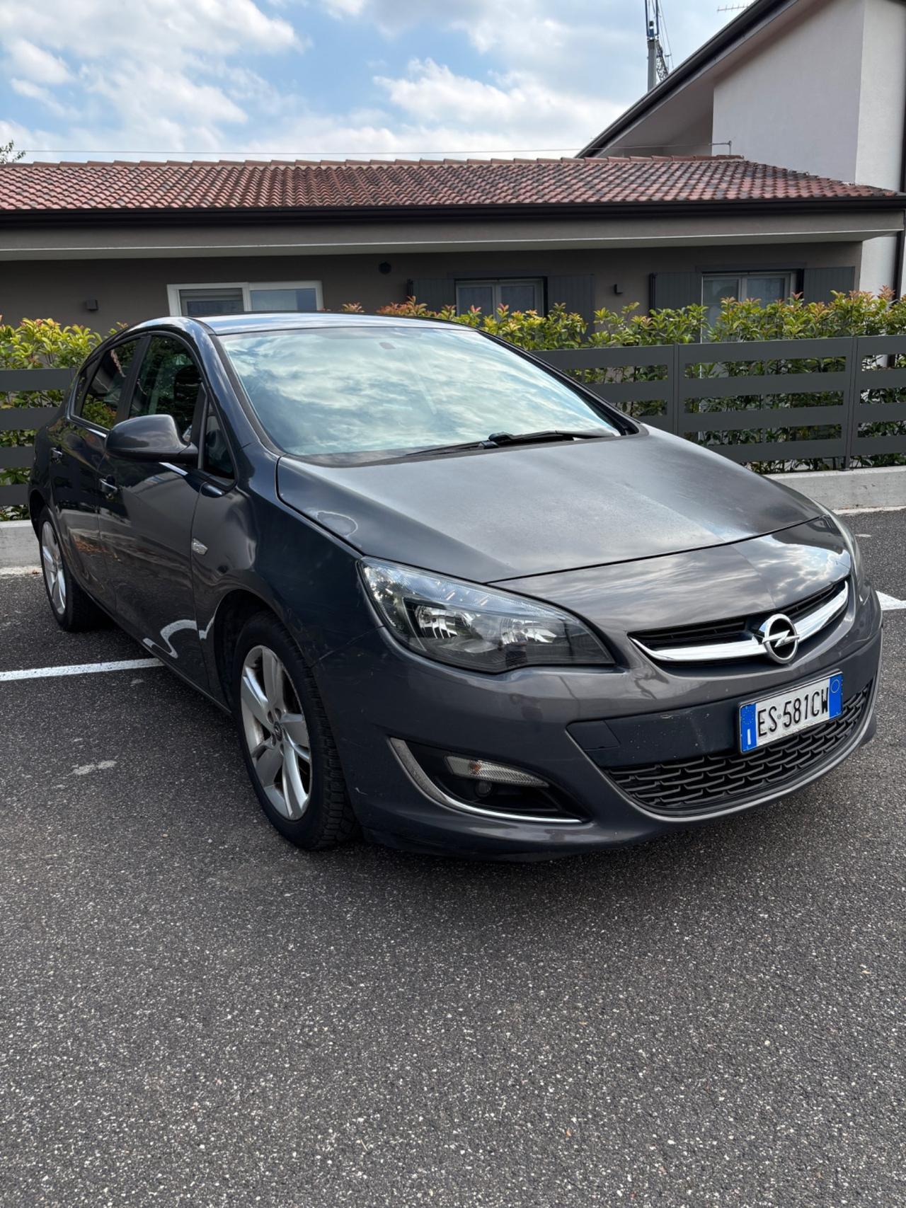 Opel Astra 1.4 Benzina