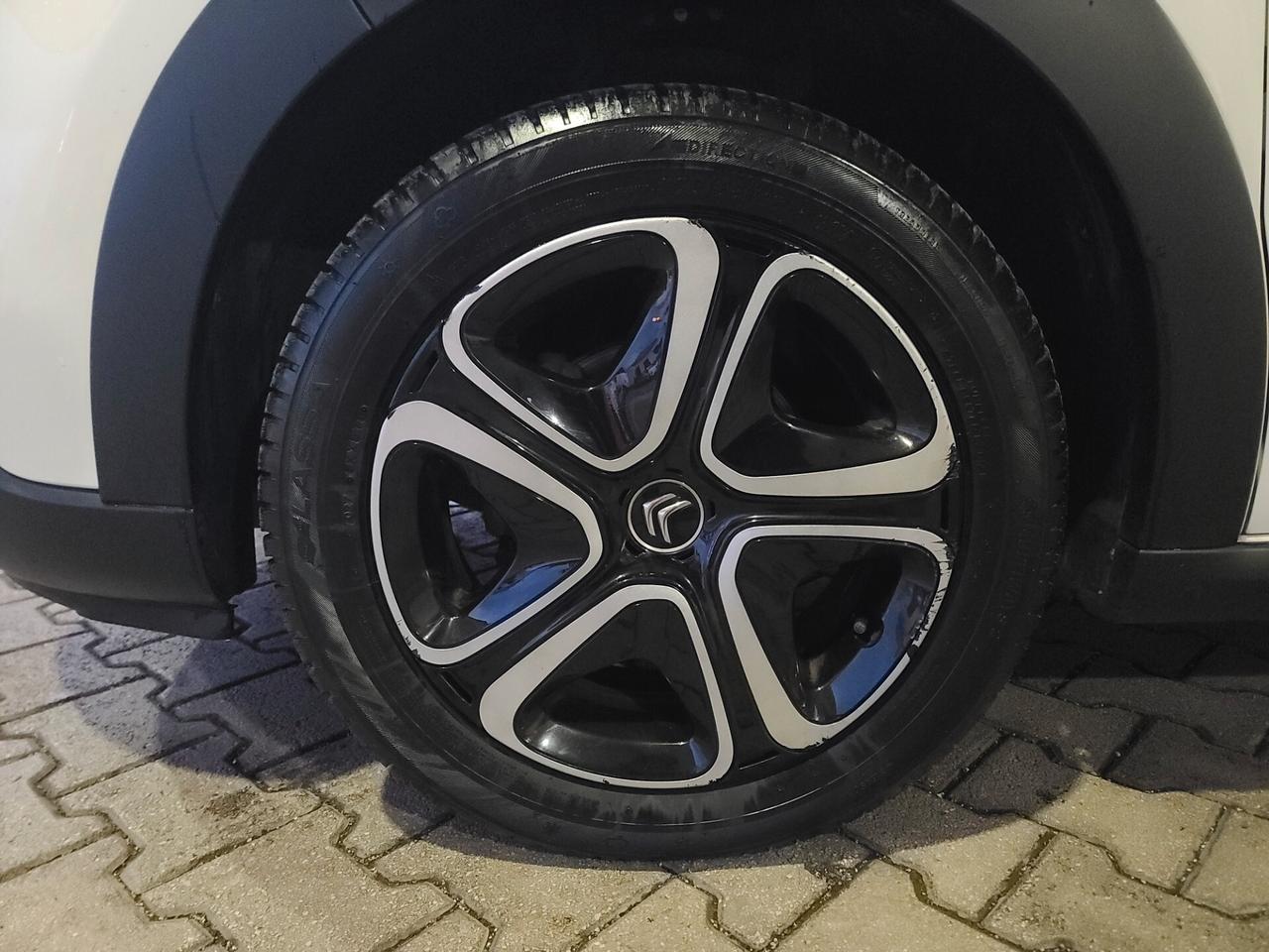 Citroen C3 1.2 Benz MOT. + FRIZ. NUOVI PREZZO SUPER