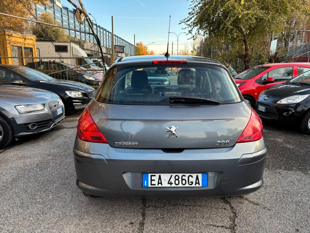 Peugeot 308 1.6 HDi 110CV 5p. Féline (6 Marce)