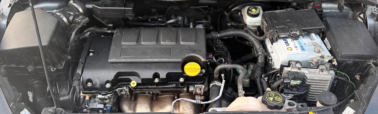 Opel Corsa 1.2 Benzina 69 Cv