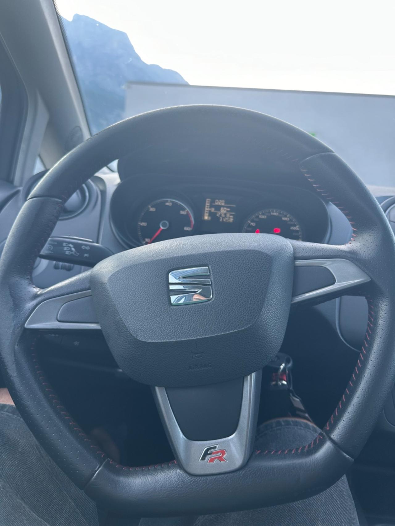 Seat Ibiza FR 1.6 TDI 105cv