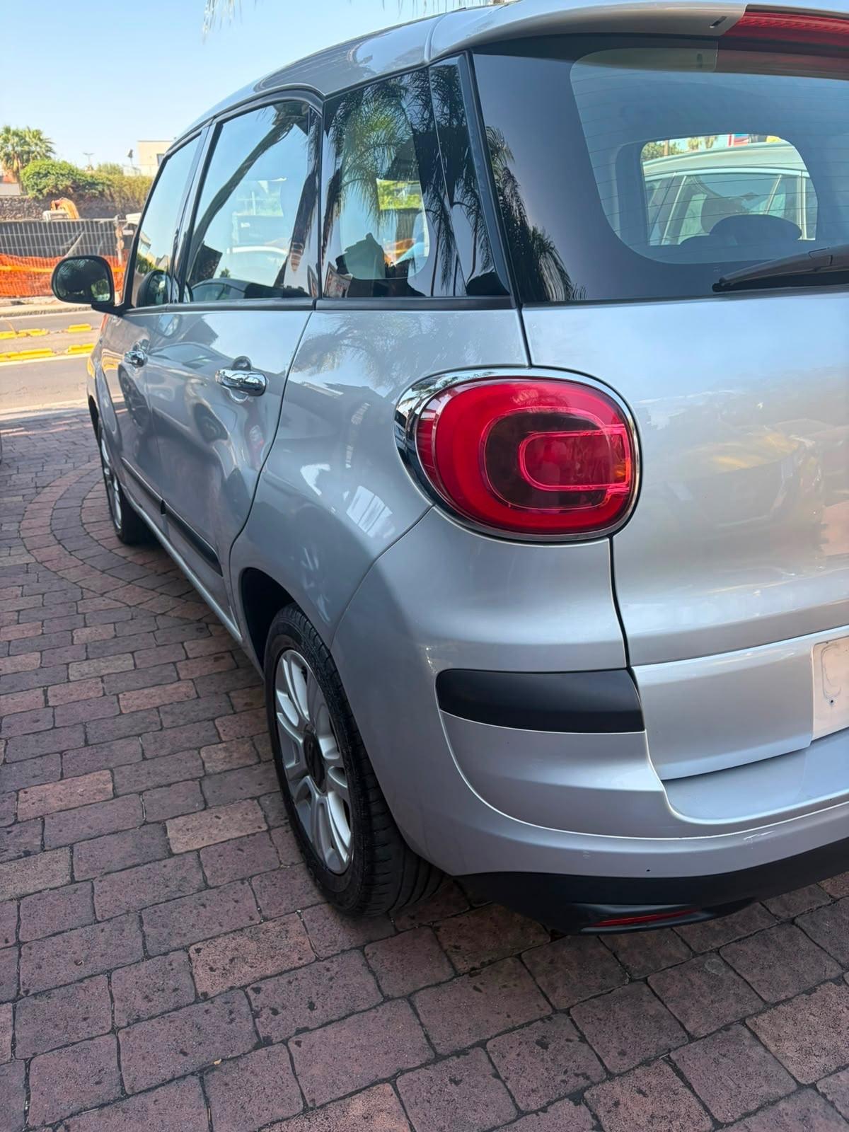 Fiat 500L 1.3 Multijet 95 CV Lounge CAMBIO AUTOMATICO EURO 11599