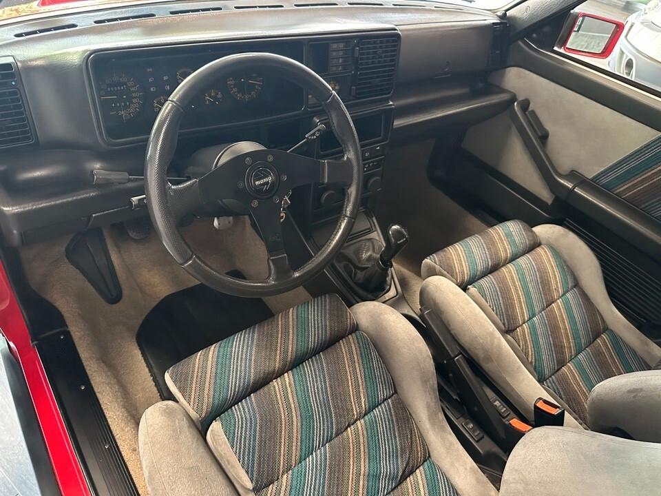 Lancia Delta HF INTEGRALE 8V KAT