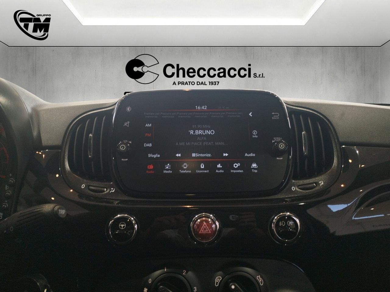 Fiat 500 1.0 hybrid Dolcevita 70cv *19.000 KM*