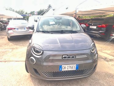 Fiat 500 500e Cabrio 42 kWh La Prima