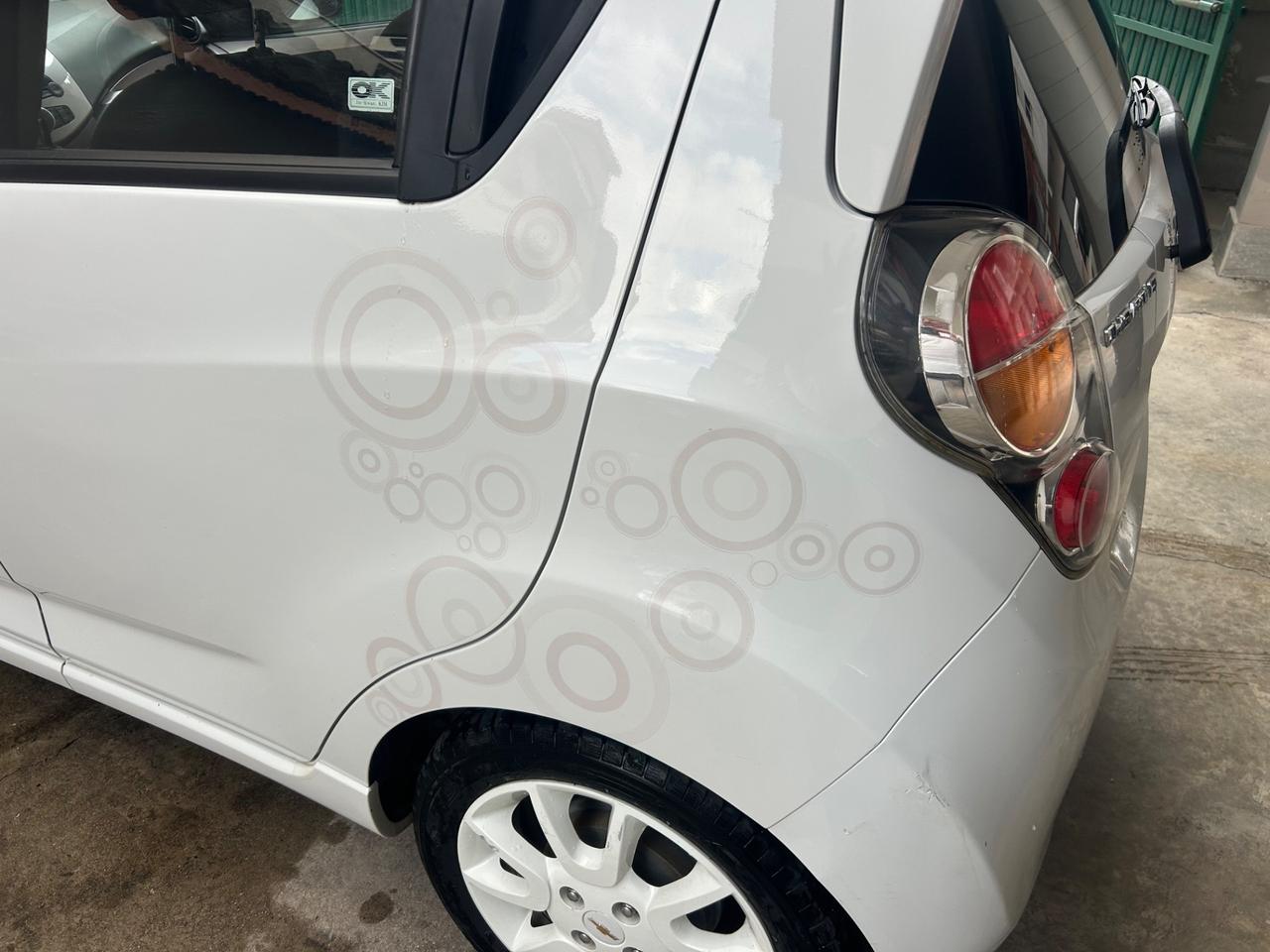 Chevrolet Spark 1.0 GPL Eco Logic Pink Lady Special Edition