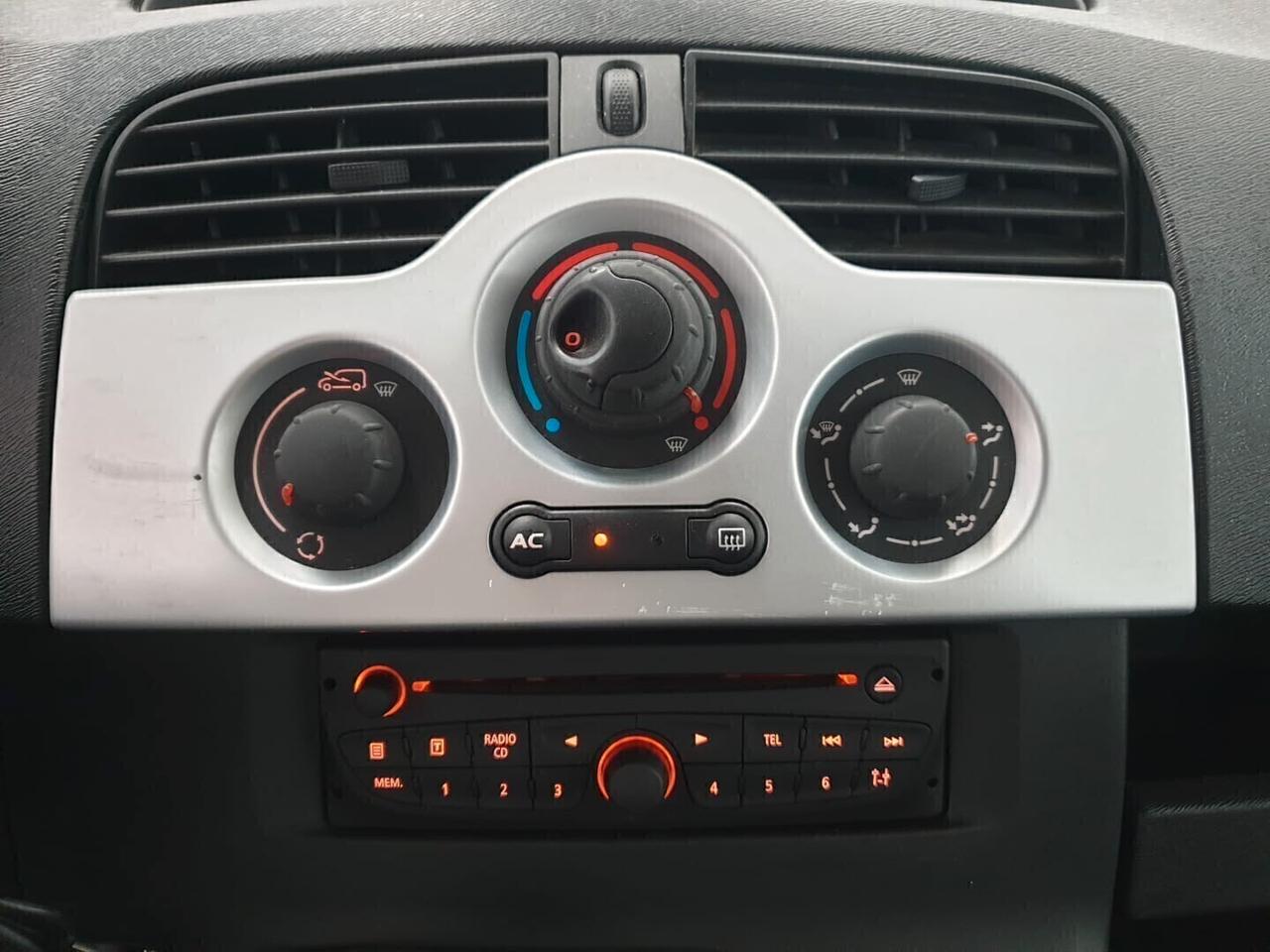 Renault Kangoo 1.5 dCi 75CV VAN. 3p. Express Compact