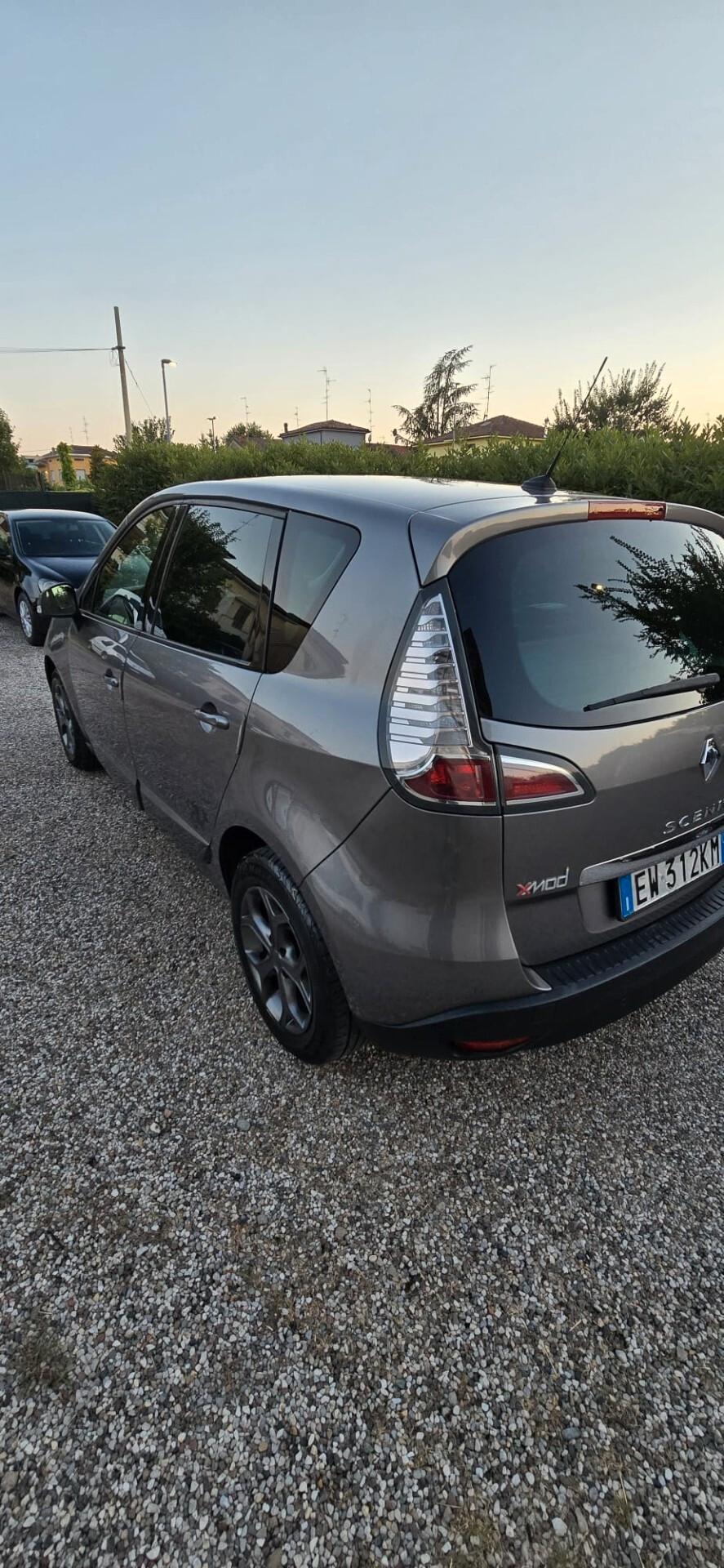 Renault Scenic Scénic XMod 1.5 dCi 110CV Start&Stop Wave