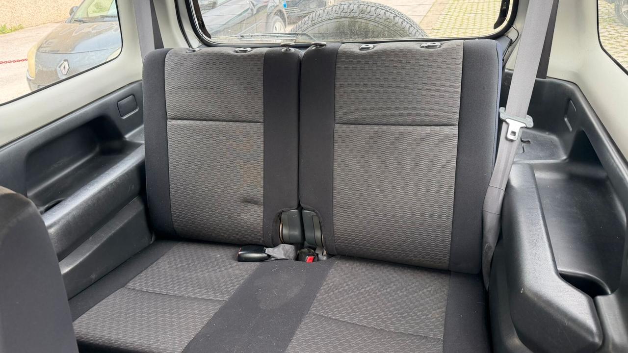 Suzuki Jimny 1.5 DDiS cat 4WD