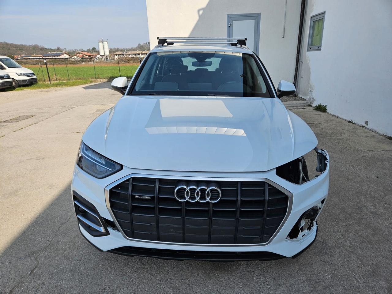 Audi Q5 40 2.0 tdi mhev 12V quattro s-tronic START INCIDENTATA