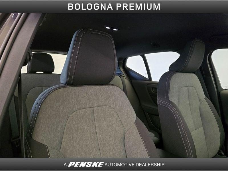 Volvo XC40 XC40 B3 automatico Core