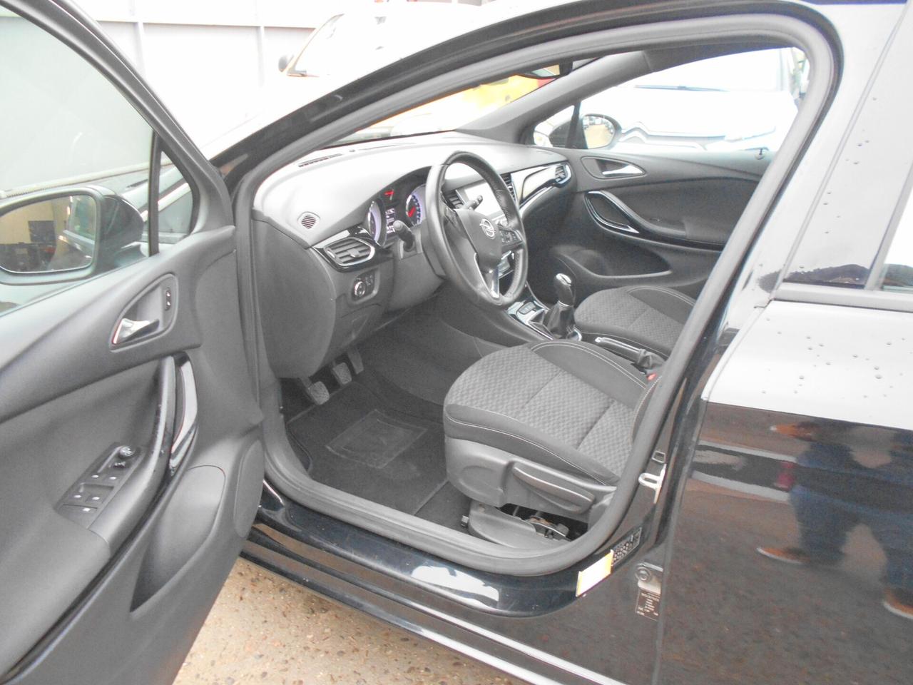 Opel Astra 1.6 CDTi 110CV Start&Stop Sports Tourer Dynamic