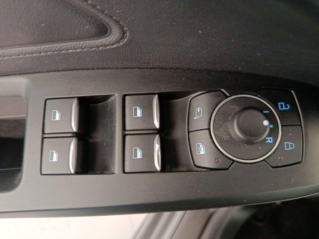 FORD Focus 4ª serie - Focus 1.0 EcoBoost Hybrid 125 CV 5p. ST-Lin